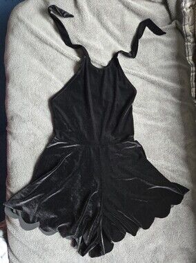 ✨️3/$40✨️ Blackmilk Velvet Halter Romper